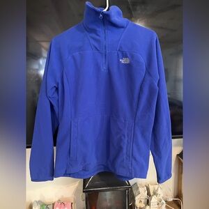 Blue north face pull over